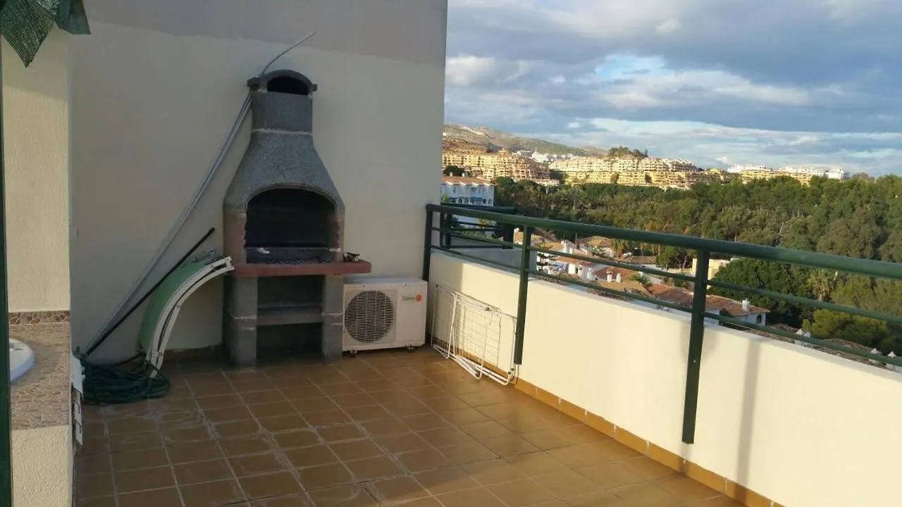 Atico 3 Habitaciones Benalmadena Costa Con Jacuzzi Y Barbacoa Privado Appartement